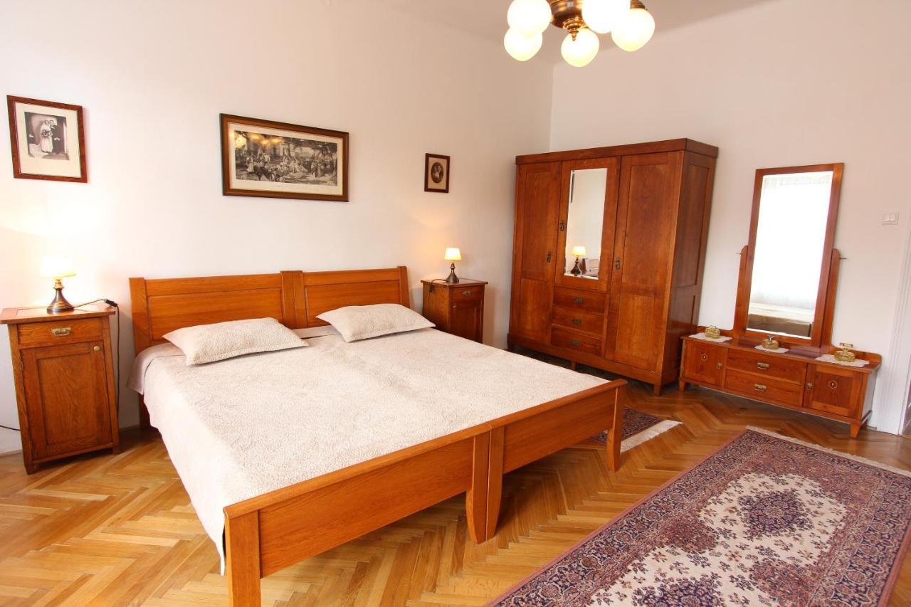 Penzion Jelen Vranov nad Dyjí Oda fotoğraf